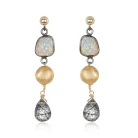 Amanda_Earrings_Retouched