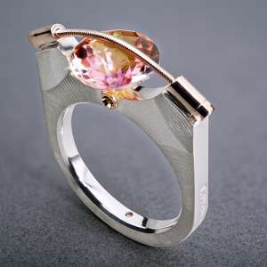 TWILIGHT MYSTIC TOPAZ 9MM SET IN TENSION SET RING