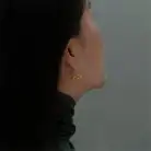bunny earring model