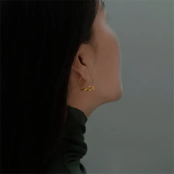 bunny earring model